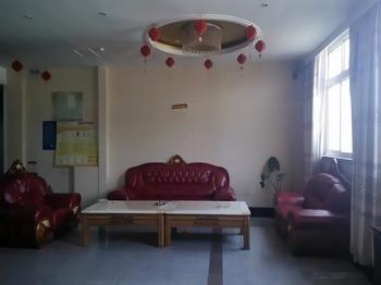 Jinzuan 100 Holiday Hotel Qufu Bagian luar foto